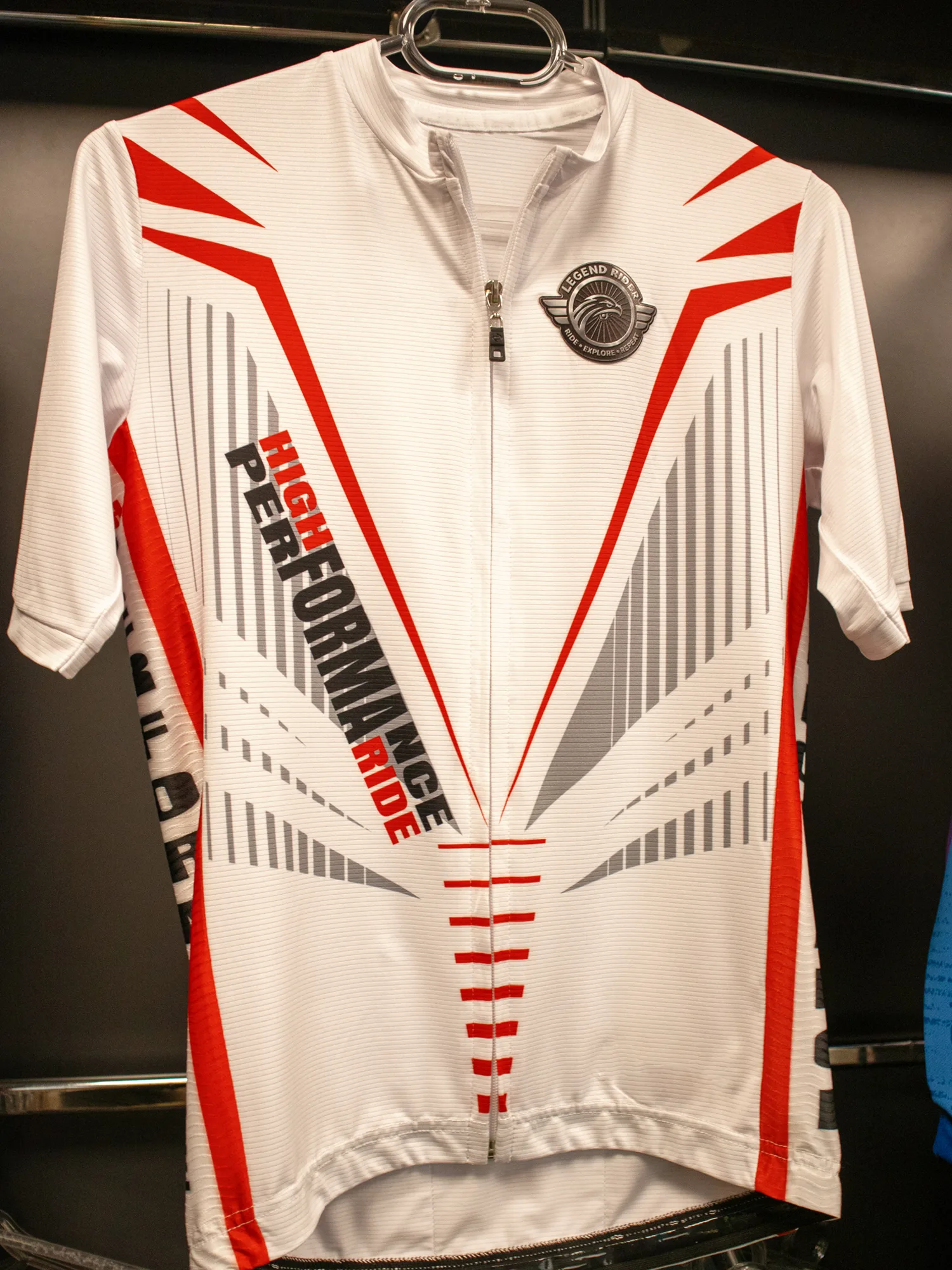 Custom cycling jersey with rear pockets manufactured under a private label