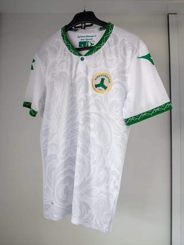 Finished white-label sportswear garment produced to a customer specification — 2