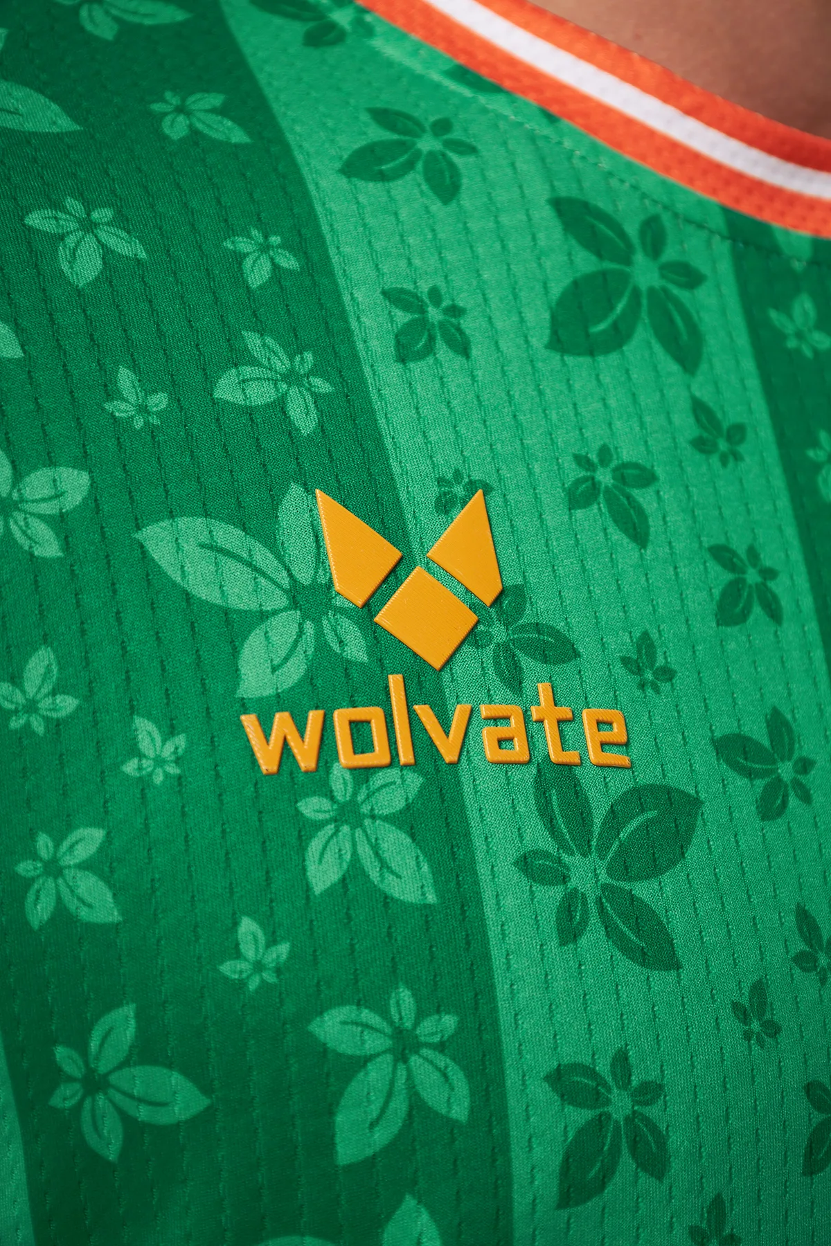 Custom logo applied to sportswear — 3D embroidery, flat embroidery and UV DTF