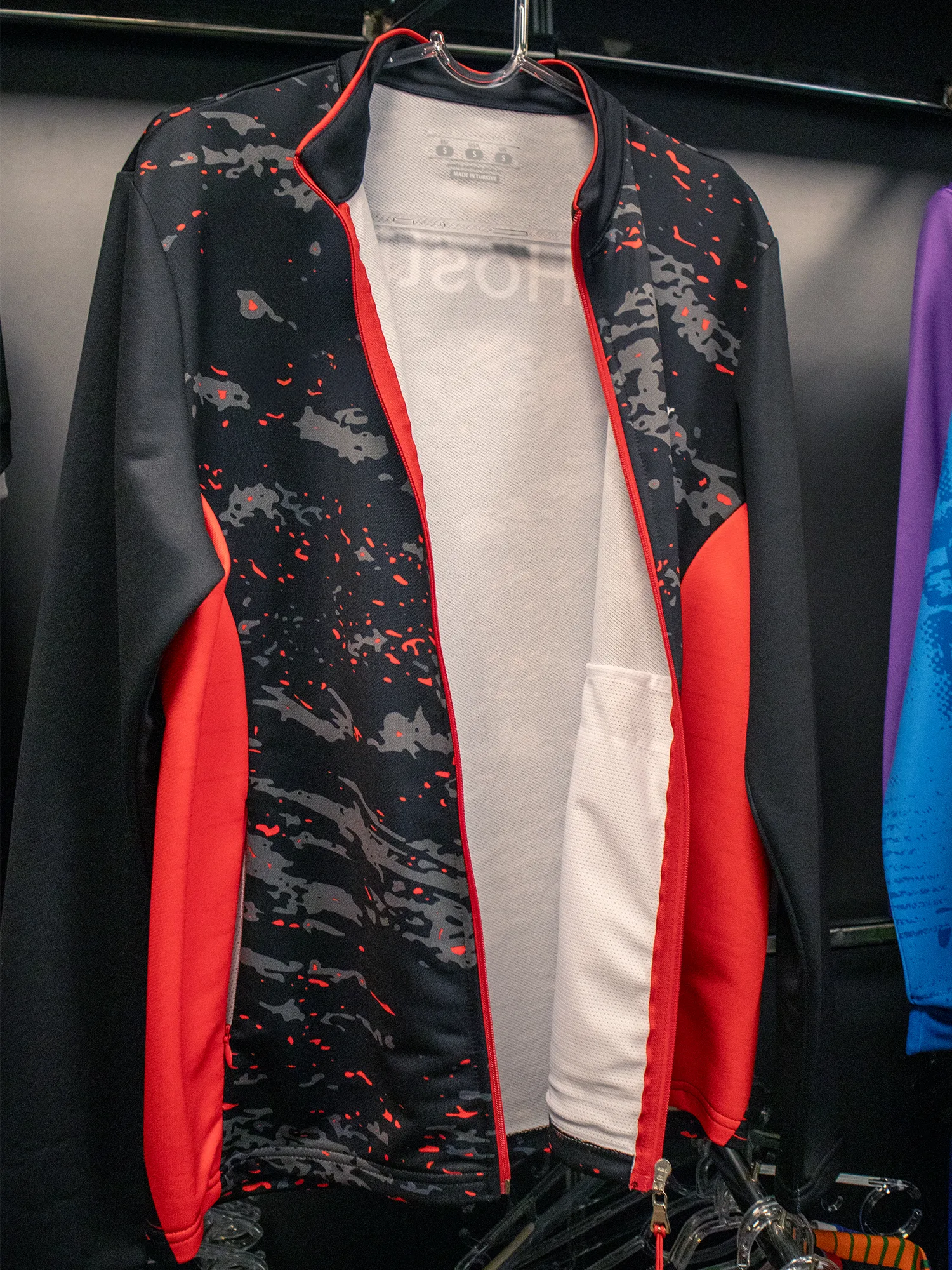 Tracksuits produced under a private label — view 4